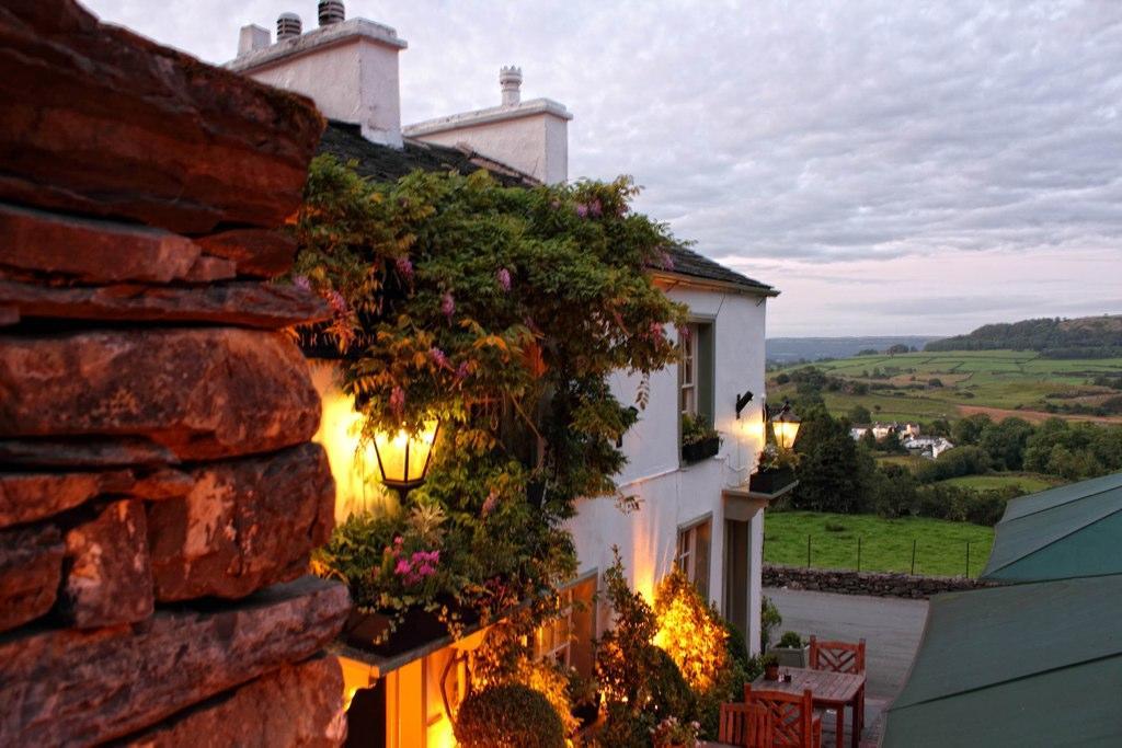 Mason'S Arms Otel Bowland Bridge Dış mekan fotoğraf